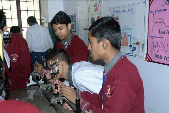 Ratan Jee Modern School-Biology Lab