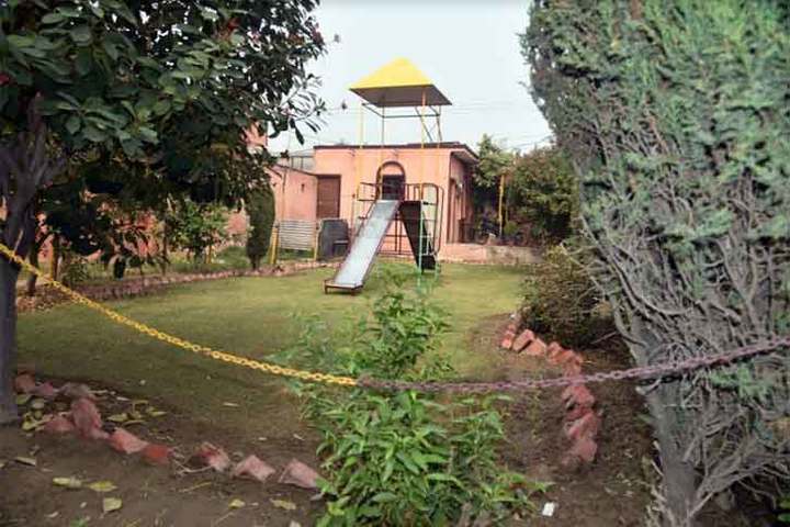 Ratan Jee Modern School-Play Area
