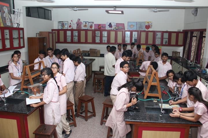 Sahoday Senior Secondary School-Laboratory 2