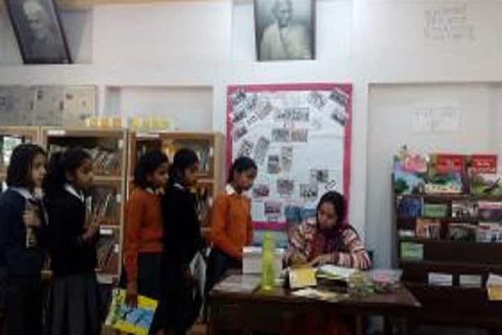 Sardar Patel Vidya Niketan-Library