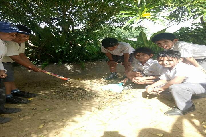 Sardar Patel Vidya Niketan-Swachh Bharat