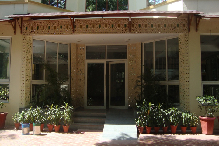 Sardar Patel Vidyalaya-Canteen