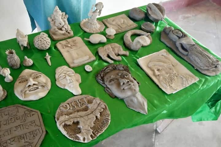 Arunachal Pali Vidyapith-Clay Art