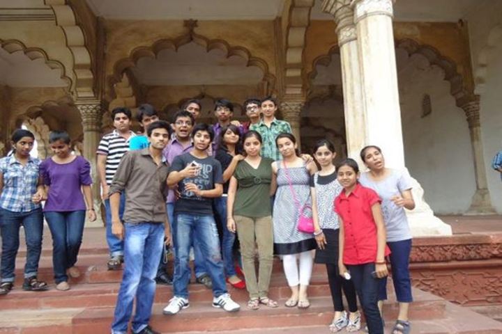 South Delhi Public School-Tour