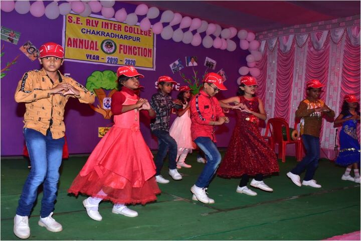 South Eastern Railway Inter College-Dancing Activity