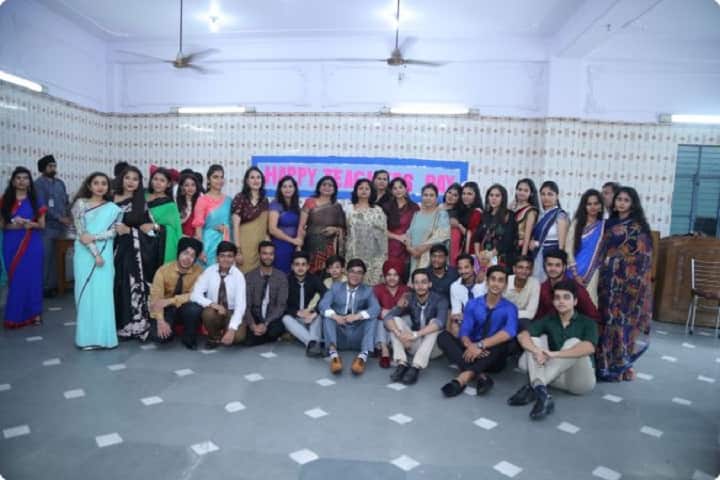 Sri Guru Nanak Public School-Teacher