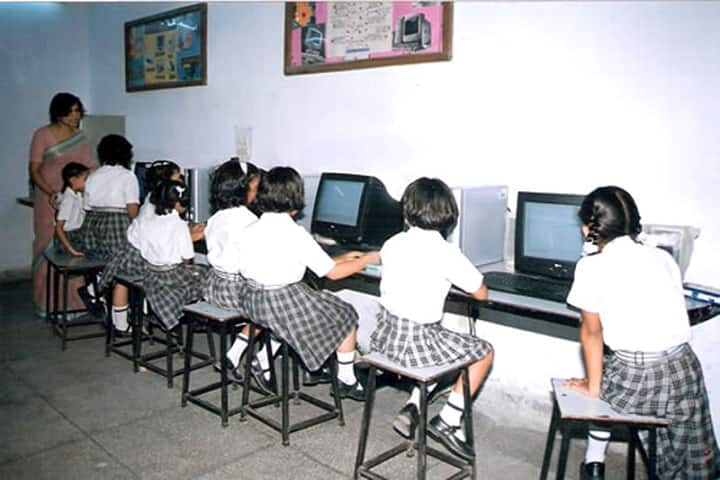 St Marks Senior Secondary Public School-Computer Lab