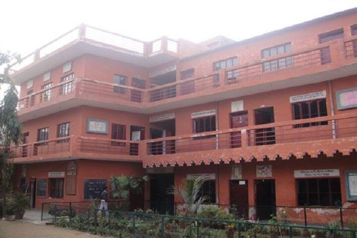St Vats Public School-Campus2