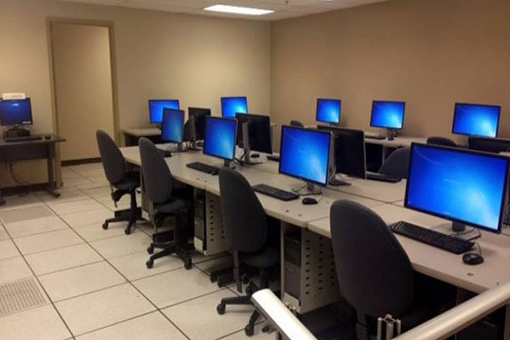 Akshar International School-Computer Lab