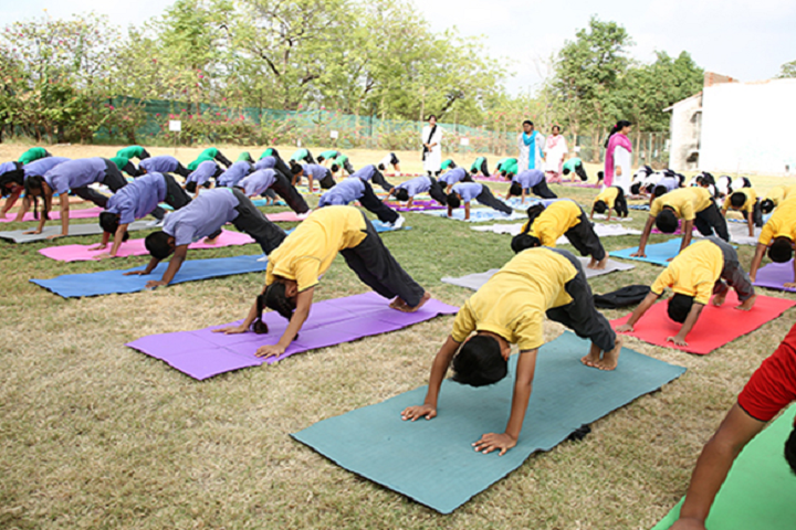 Khyati World School-Yoga