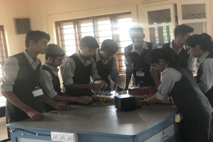 BS Patel Primary School-Physics Lab