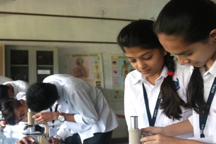 Bhakt English Medium School-Biology Lab