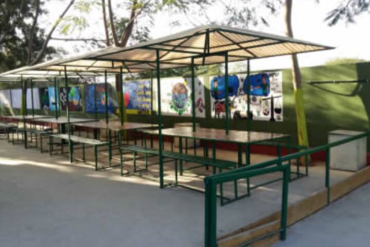 Cosmos Castle International School-Cafeteria