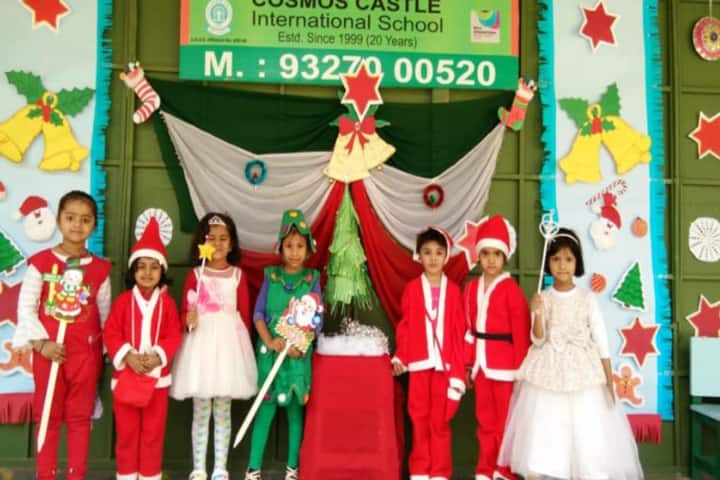 Cosmos Castle International School-Christmas celebration