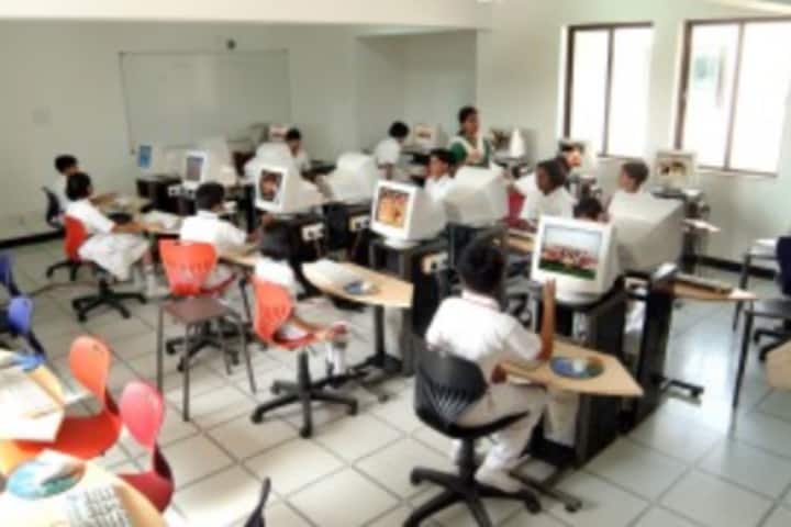 Delhi Public School-Computer Lab