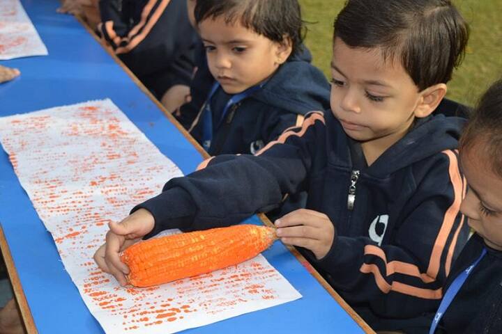 GAJERA INTGajera International School-ArtERNATIONAL SCHOOL-Activity on 26th January