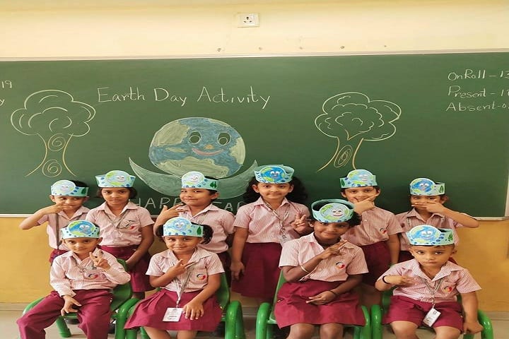 Global Indian International School-Earth Day Activity