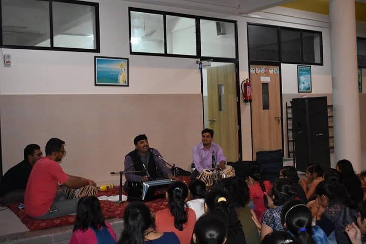J P MODI SCHOOL-Music Room
