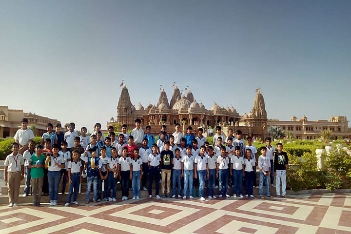 J P MODI SCHOOL-Tour