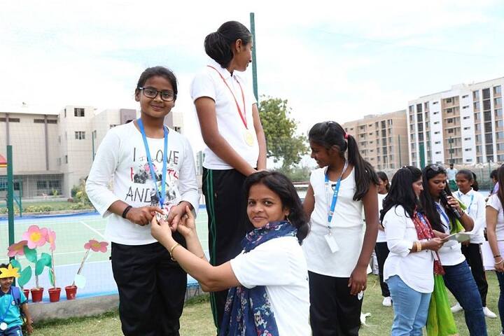 Kameshwar International School-Prize Distribution