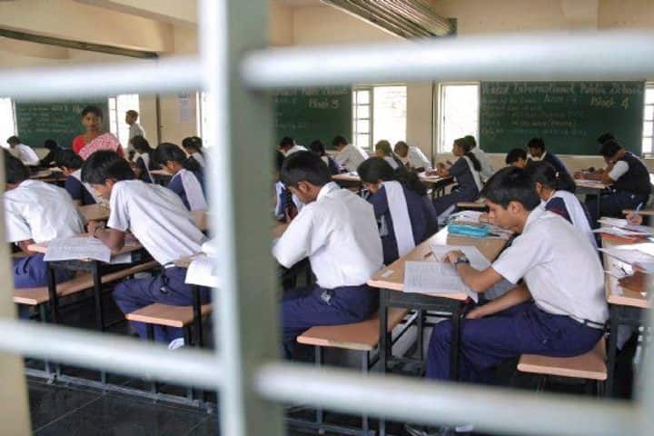 Government Higher Secondary School-Classroom