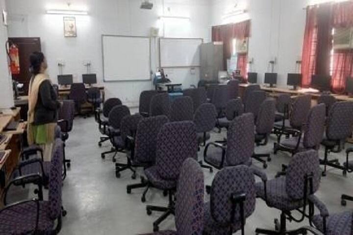 Kendriya Vidyalaya No 3-Computer Lab