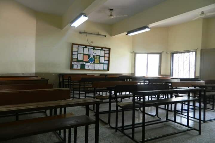 Kendriya Vidyalaya No 3-Classroom