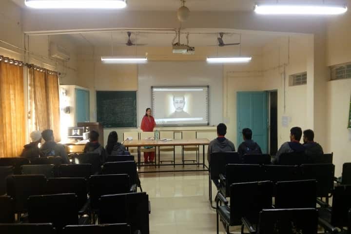 Kendriya Vidyalaya No 1-Classroom