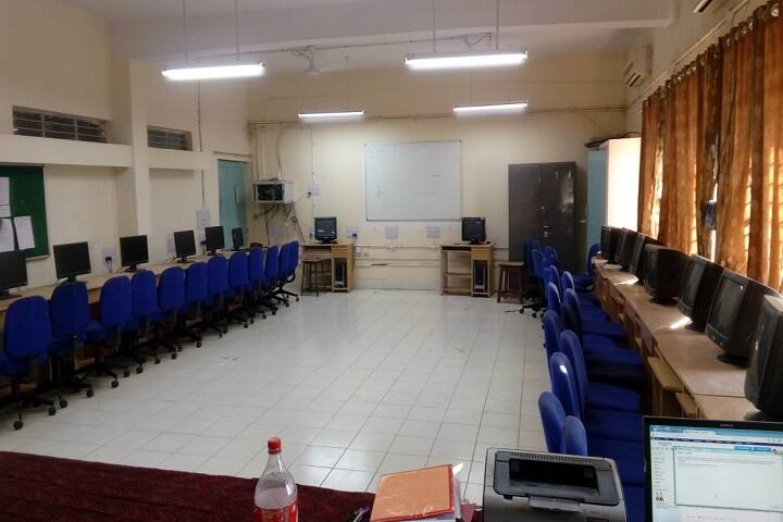 Kendriya Vidyalaya No 1-Computer Lab