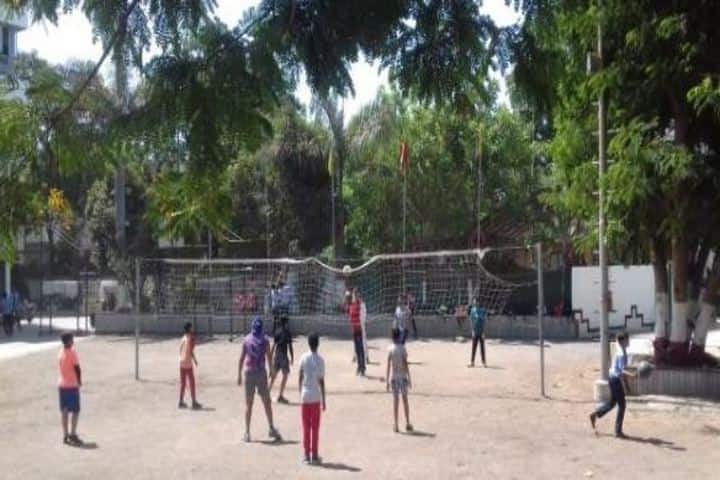 L P Savani International School-Sports 1