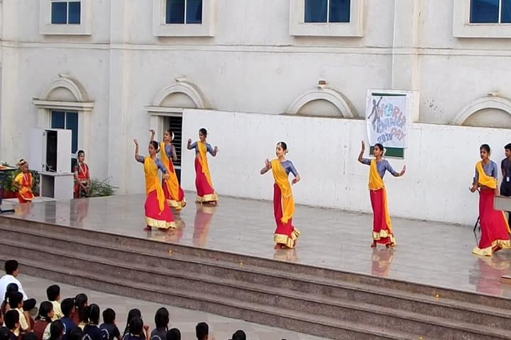Nand Vidya Niketan-Dance