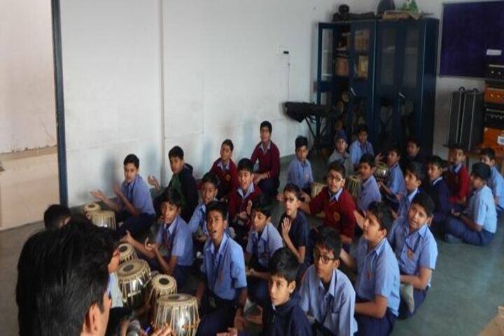 Nand Vidya Niketan-Music