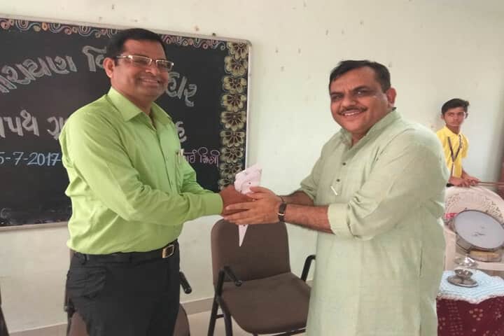 Narayan Vidyavihar-Meeting