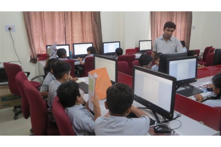 Navy Children School-Computer Lab