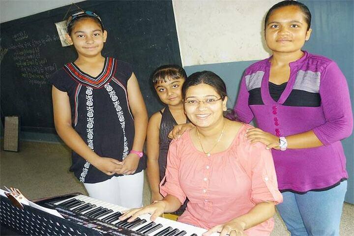 Nirmala Convent School-Music Classes