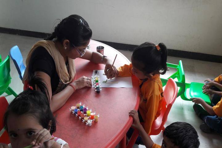Oxford International School-Drawing