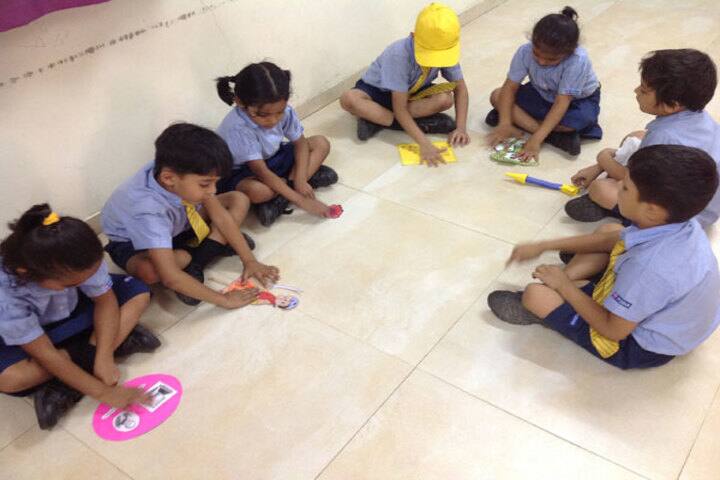 Podar International School-Art