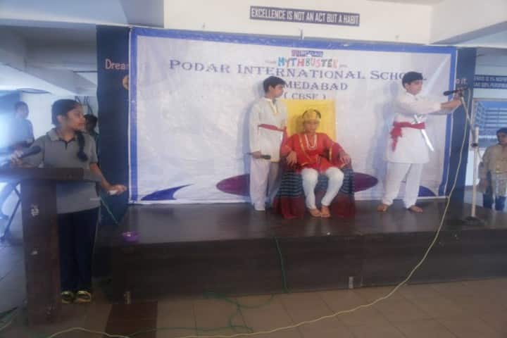Podar International School-Mythbusters