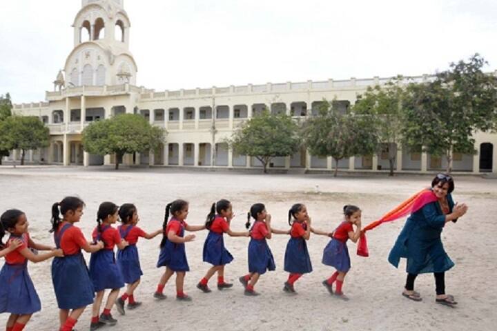 Santokba English Medium School-Games