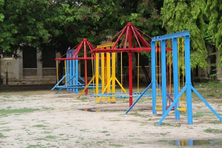 Santokba English Medium School-Kids Park