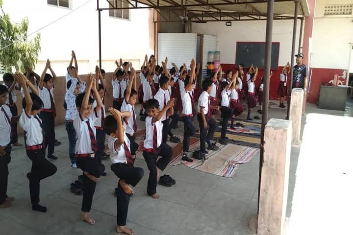 Savvy International School-Yoga