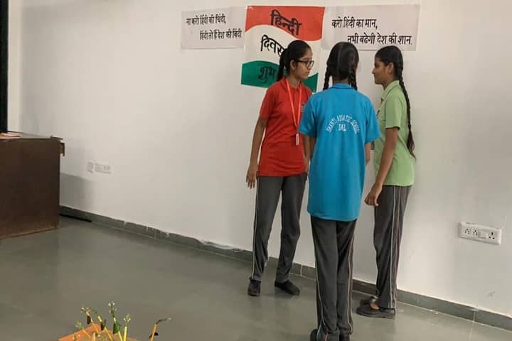 Shanti Asiatic School-Drama