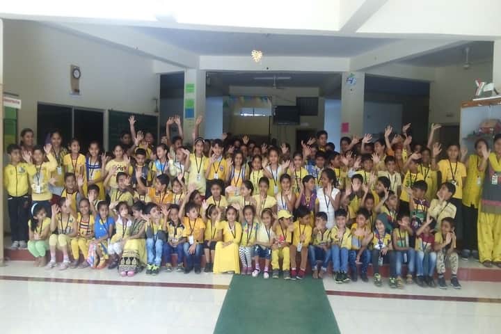 Shardagram English School-Group Photo
