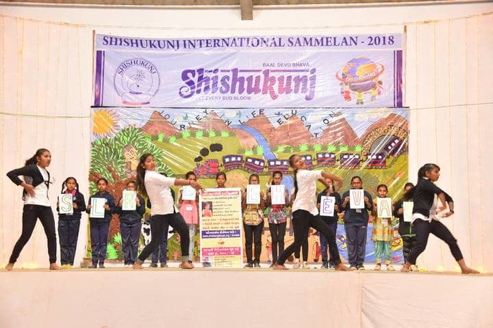 Shishukunj International School-Dance