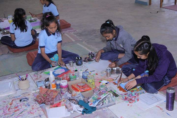 Shishukunj International School-Art-Craft