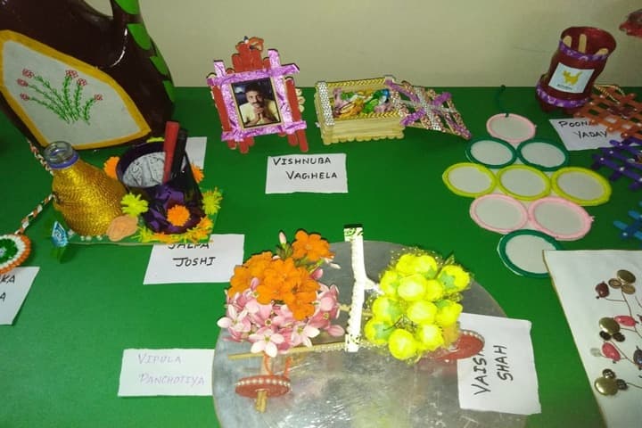 Shiv Ashish School-Art and Craft Exhibition
