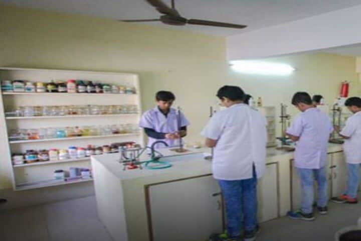 Shiv Ashish School-Chemistry Lab