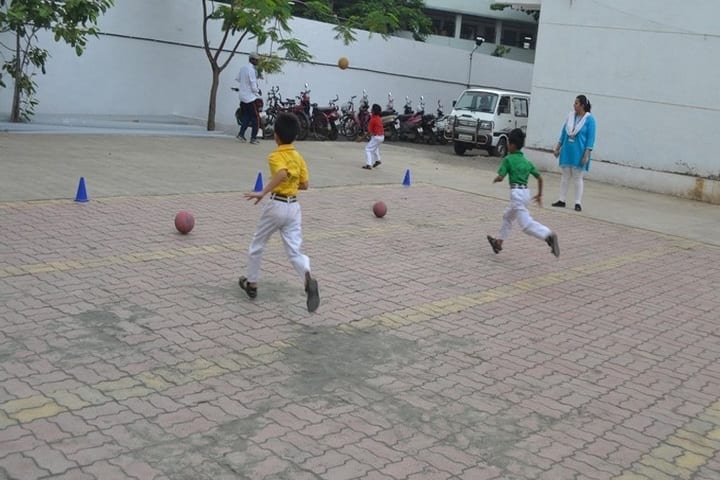 Shree Krishna International School-Games