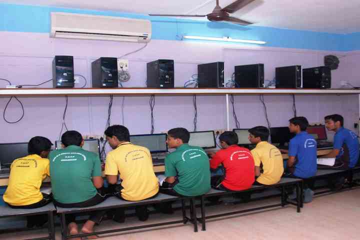 Shree M K Mehta English Medium School-Computer Lab