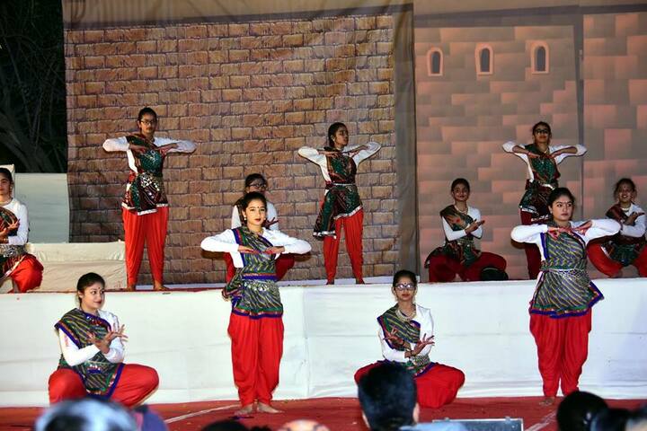 Shree Satya Sai Vidyalaya-Dance